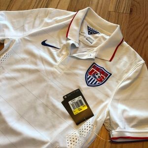NWT‼️ Nike US Soccer Jersey Dri-Fit Men’s Small